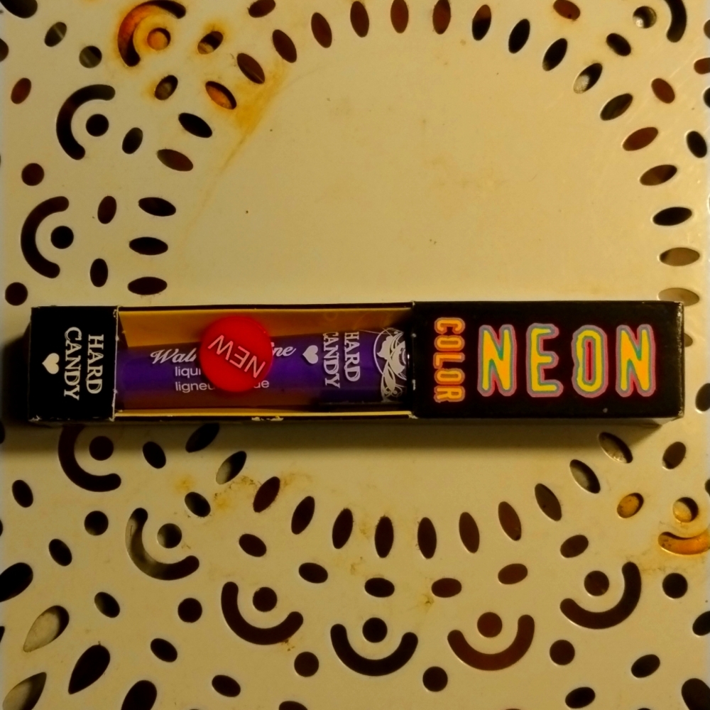 Hard candy neon liquid eyeliner